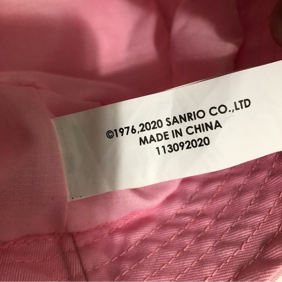Hello Kitty bucket hat - Picture 6 of 8